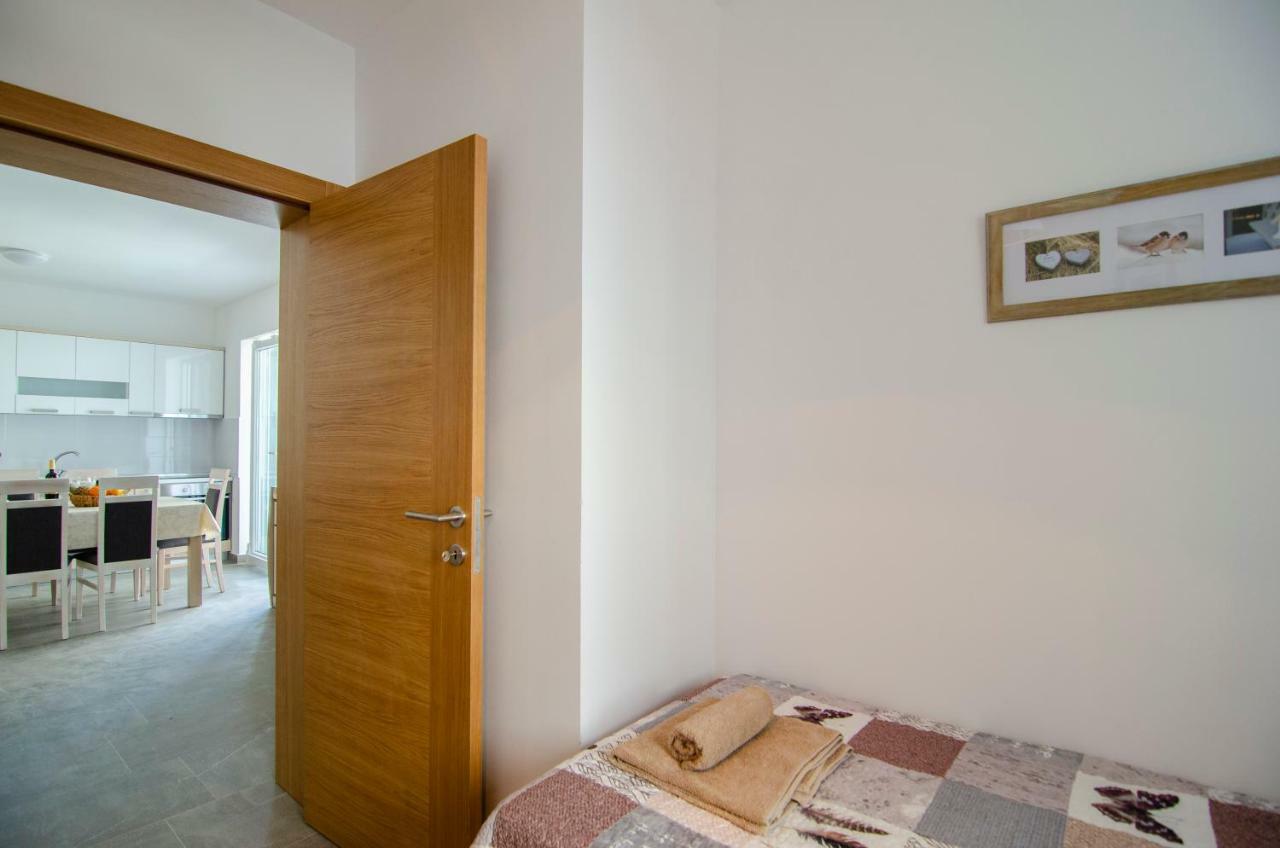Apartman Sara 4
