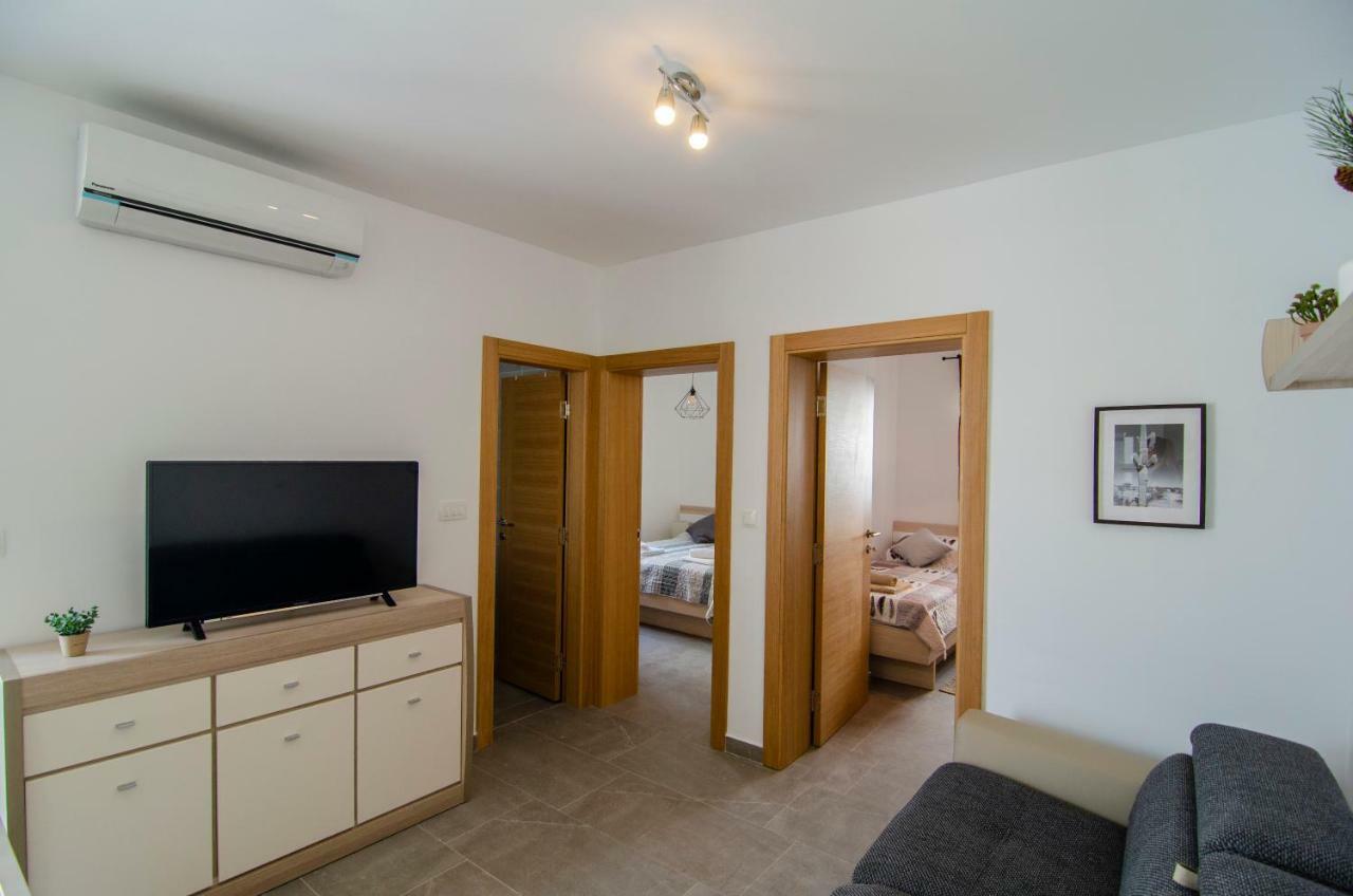 Apartman Sara 4 Bol