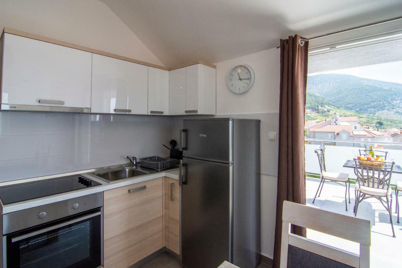 Sara 4 Apartman *