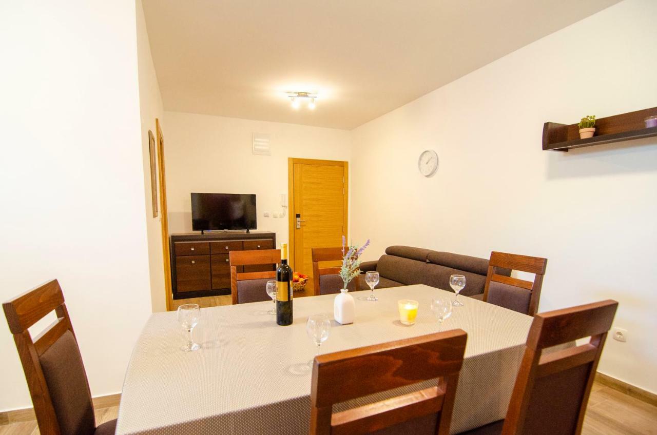 Apartment Sara 4 Bol